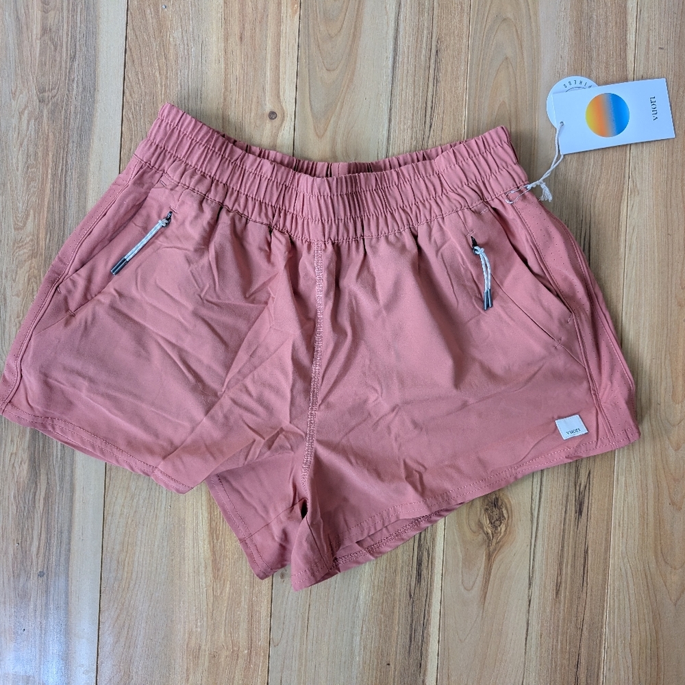 NWT Vuori Dash Shorts Cinnamon orange activewear women's size small